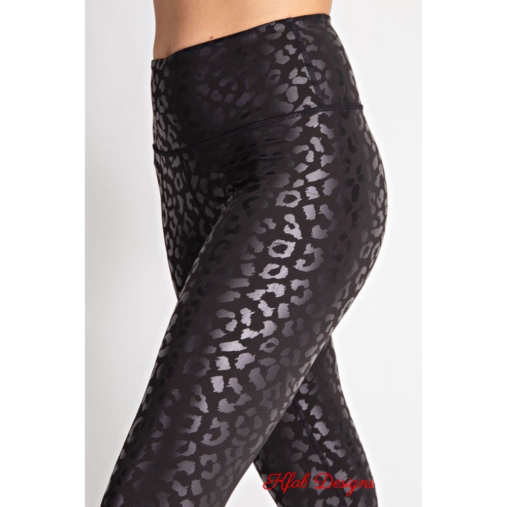 ❤️LAST PAIR! High Waist Butter Soft Leopard Leggings! - Picture 5 of 5